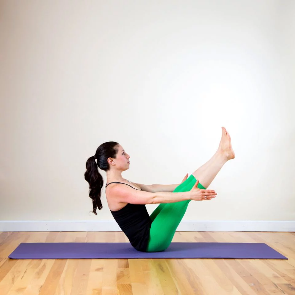 yoga Position Bateau